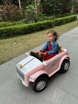 CJ-XBX-619 Nouveau modèle de télécommande Enfants Voyage en voiture voiture de sport Pour les enfants Voyage en voiture électrique de 12 volts Voyage en voiture de jouet