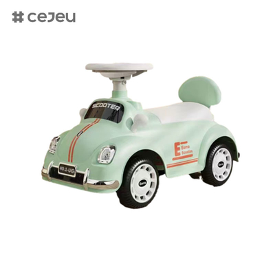 WLF-602 prix bon marché en Chine fait chaud vente jouets pour enfants 2024 nouveau modèle de voiture de course jouets enfants jouets coulissants, avec musique / lumière