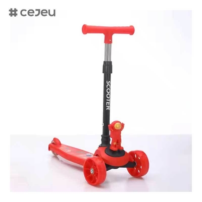 CJ-YLKB-808 2025 Vente à chaud Petit astronaute scooter électrique pour enfants Trois roues en PU lumière et musique Produit de danse élastique et bon marché