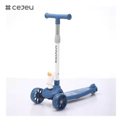 CJ-YLKB-808 2025 Vente à chaud Petit astronaute scooter électrique pour enfants Trois roues en PU lumière et musique Produit de danse élastique et bon marché